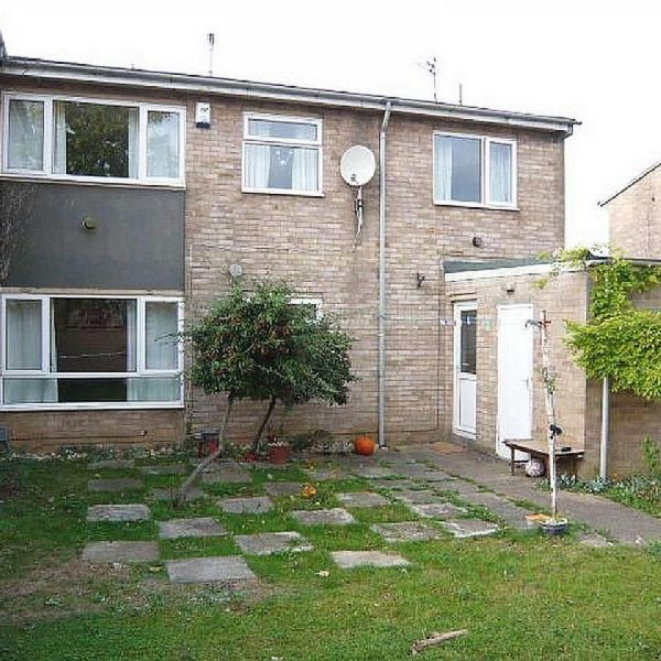 Redmile Walk, Welland, Peterborough - Photo 1