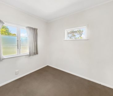 Tidy 2 bedroom rental in Manurewa! - Photo 2