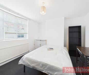 5 bedroom terraced house to rent - Photo 6