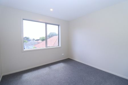 Modern Living in Panmure- 3Bed2Bath - Photo 5