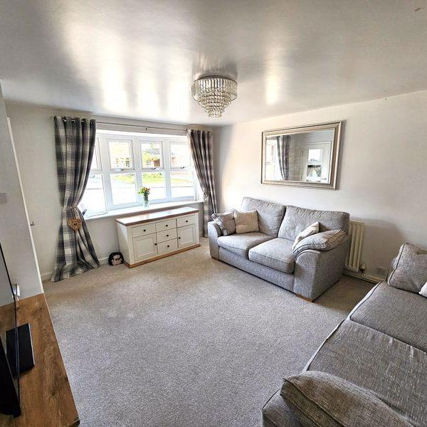 3 bedroom link detached house to rent - Photo 1