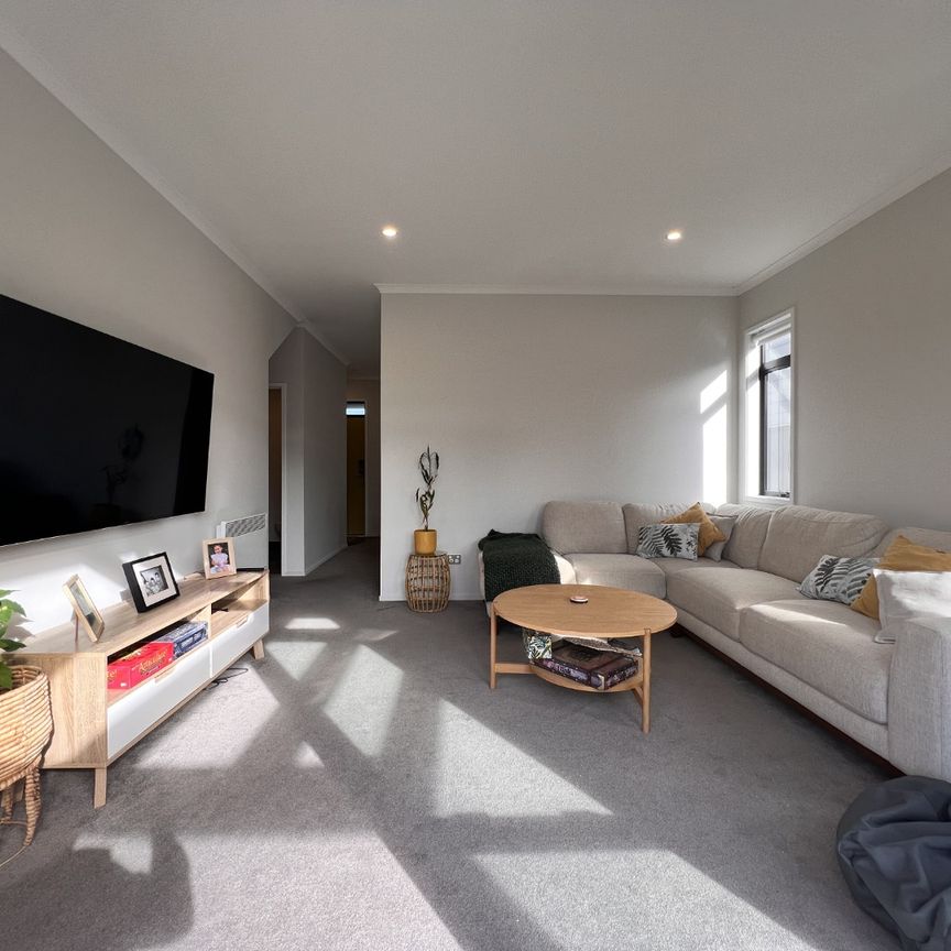 Pet Friendly Home - Photo 1