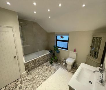 3 bedroom terraced house to rent - Photo 5