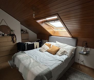 Charmant appartement de 2 pièces avec cachet sous les combles - Photo 6