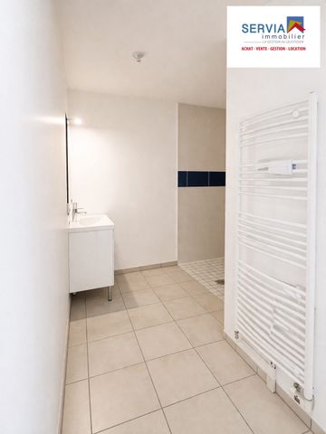 Location Appartement 3 pièces 58m² ERGUE GABERIC 29500 - Photo 3