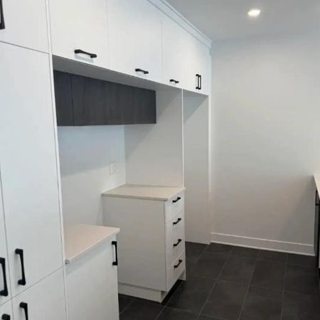 À LOUER – Superbe condo 5 ½ neuf | Construction LEED 2025 - Photo 3