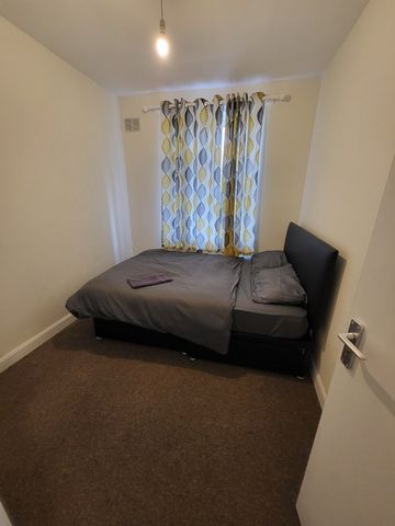 5 bed terraced house to rent in Beecheno Road, Norwich, NR5 - Photo 4