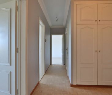 Ruim 3 slaapkamer appartement met fantastisch uitzicht op rustige l... - Photo 6