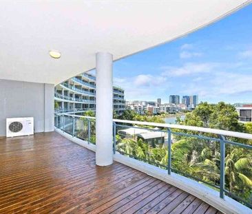 Wentworth Point - Photo 2