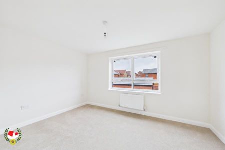 Hutchinson Road, Yate, Bristol - Photo 3