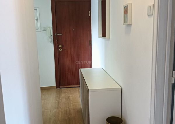 Apartamento T1 - Amadora - Mobilado.