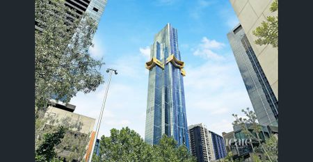 Apartment with Jaw Dropping View - Photo 3