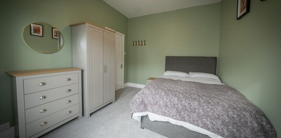 4x Double Rooms, near RHS and City Centre. - Photo 2