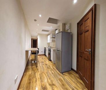 Newnham Gardens, Northolt, UB5 - Photo 6