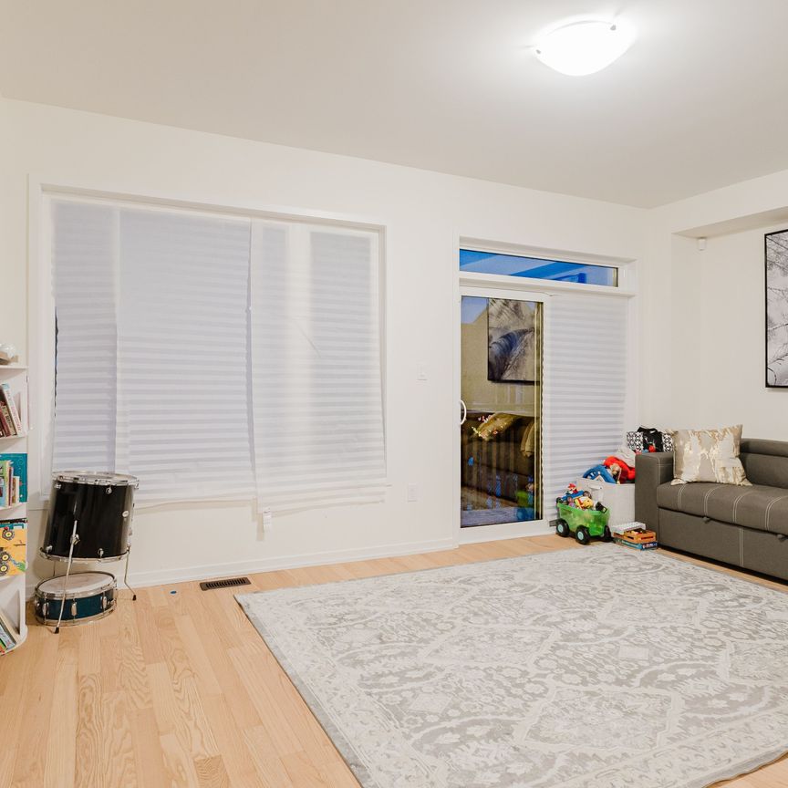 For Lease - 56 Rumi Court, Vaughan, Ontario - Photo 1