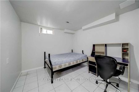 For Lease - 24 Silbury Drive, Toronto, Ontario - Photo 2