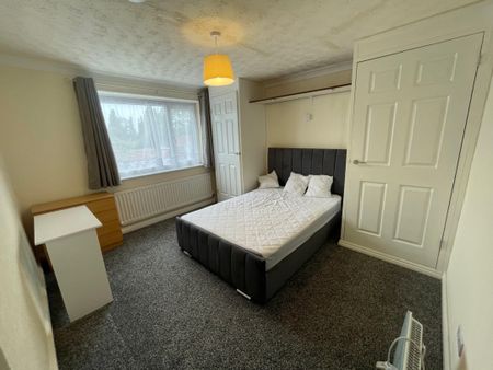 To Let: Durham Road, Stockton-On-Tees, TS19 0QA - Photo 3