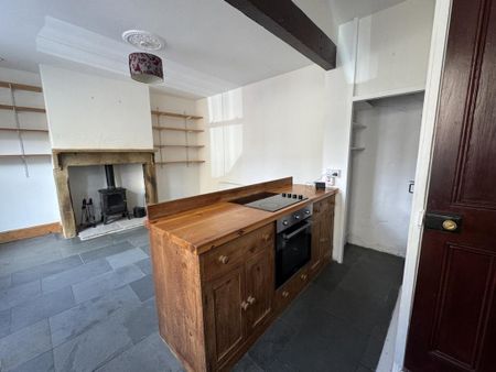 2 bedroom terraced house to rent - Photo 3