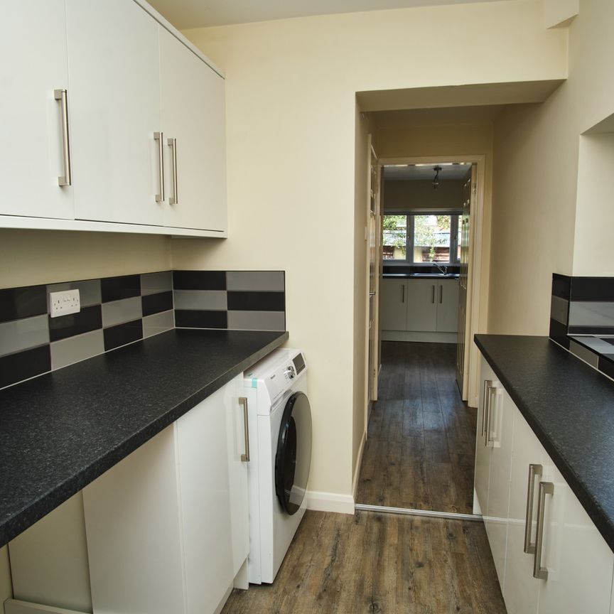 140 Paget Street - Photo 1