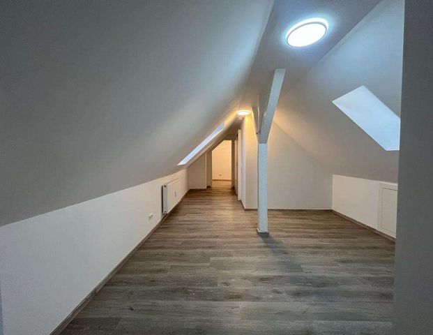 KL - City, 5 ZKB, 2 Bäder, neue Einbauküche, Stellplatz - Foto 1