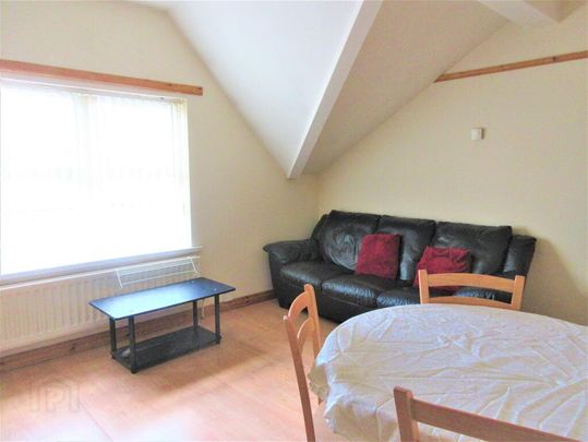 Great Apartment, 7c Canterbury Street, Botanic Area ~ Behind Queens University, Belfast, BT7 1LB - Photo 1
