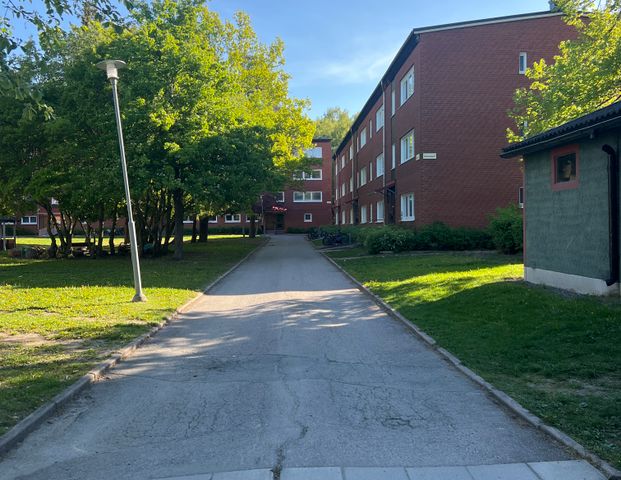 Bandstolsvägen, Uppsala - Photo 1