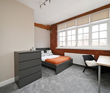 5 Bed Flat, Bells Square, S1 - Photo 5