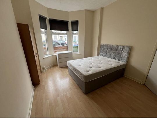 4 bedroom house to rent - Photo 1