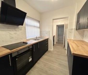 3 bedroom House To Let - Photo 4