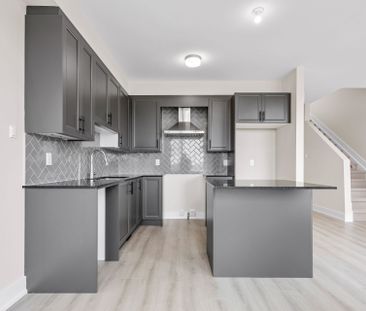 For Lease - 343 CANTERING Drive, Stittsville - Munster - Richmond, ... - Photo 1