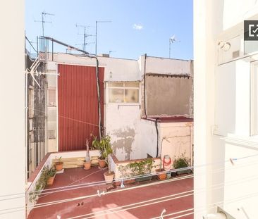 barcelona, Catalonia 08027 - Photo 6