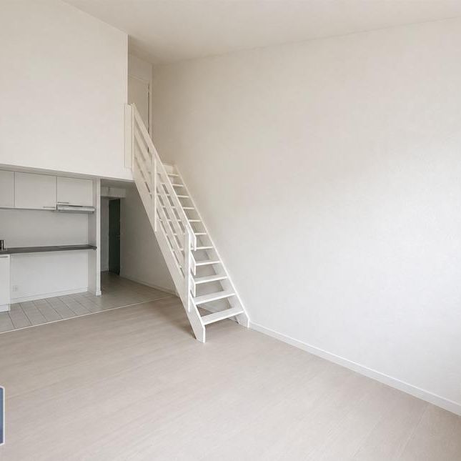 Location Appartement 2 pièces 38m² BORDEAUX 33800 - Photo 1