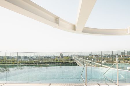 DANUBEFLATS: Fully furnished - Doorman, Gym, Pool, Wellness - LUXUS WOHNEN - Photo 3