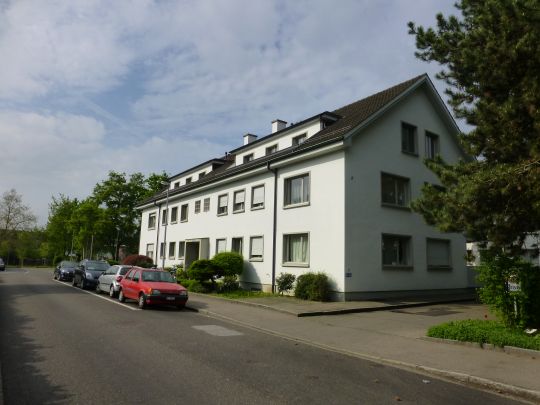 Dachwohnung in Riehen - Photo 1