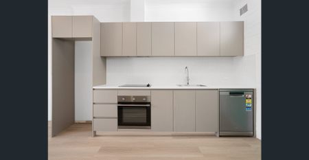 Comfort, Space & Convenience – 1-Bedroom Unit in the Heart of Frankston - Photo 4