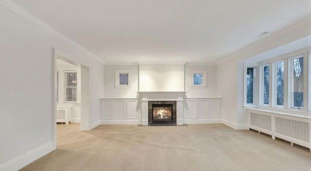 For Lease - 5 Killarney Road Unit# 2nd Floor, Toronto, Ontario - Photo 1