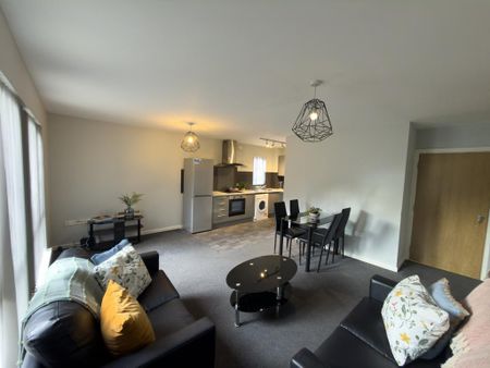 2 bedroom flat to rent - Photo 2