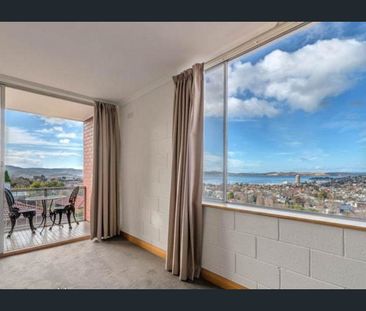 Inner City Living - Photo 4