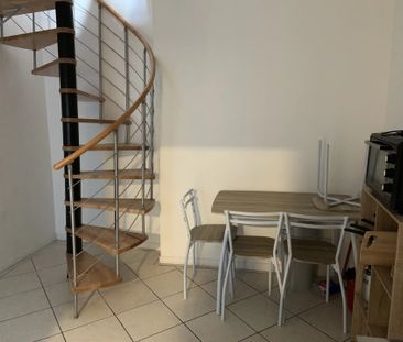 Location Appartement 2 pièces 23 m2 à Saint-Quentin - Photo 1