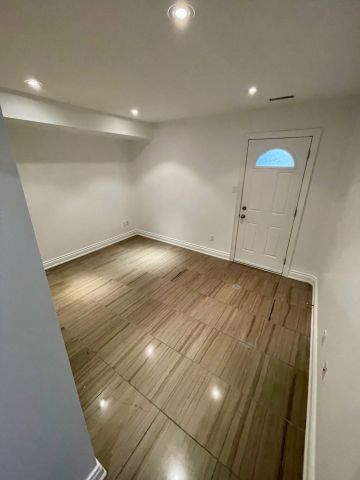 For Lease - 76 Oxford Street Unit# Basement, Toronto, Ontario - Photo 3