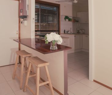 2-Bedroom Burleigh Retreat – Walk to James Street & the Beach - Photo 6