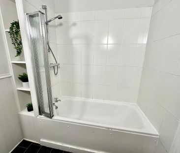 Laurel Place, Thornwood, Glasgow, G11 7RF - Photo 2