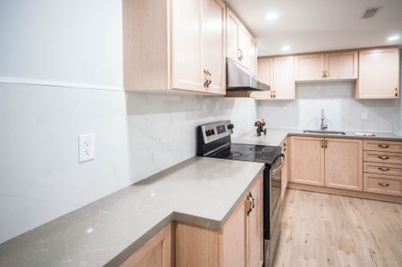 For Lease - 87 Garham Crescent, Markham, Ontario - Photo 2