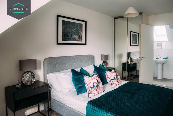 3 bedroom semi-detached house to rent - Photo 1