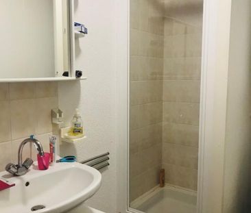 Location Appartement 1 pièce 20m² LISIEUX 14100 - Photo 2