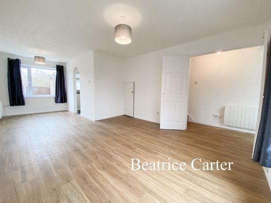 3 bedroom end of terrace house to rent - Photo 1