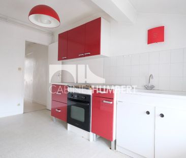 Location Appartement 2 pièces 45m² ST ETIENNE 42000 - Photo 2