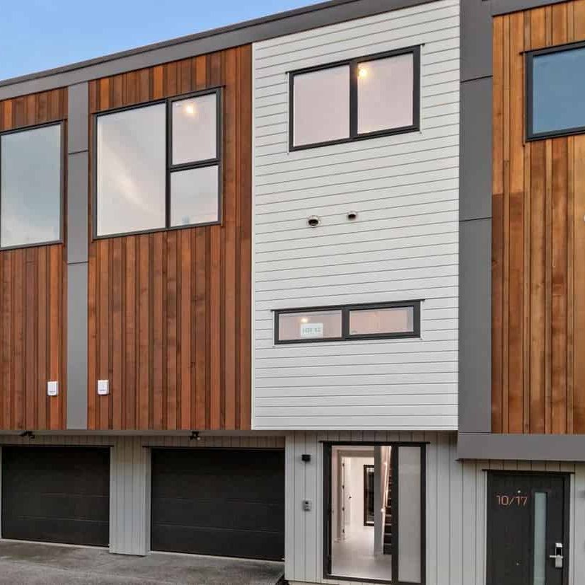 Warm & Bright New Townhouse - Photo 1