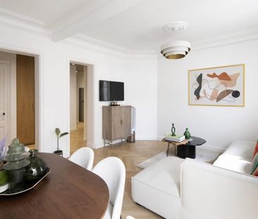 Appartement à louer, 2 pièces - Neuilly-sur-Seine 92200 - Photo 4