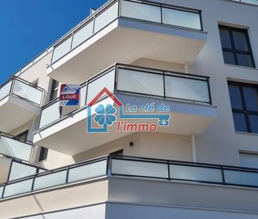 A LOUER - F3 + BALCON + 2 PARKINGS - Photo 1